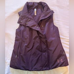 Under Armour Cold Gear Womens S/P Semi Fitted Dark Purple Full Zip Snap Vest